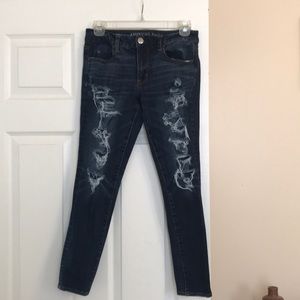 american eagle distressed jeans